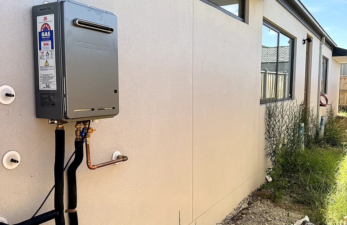 Hot Water Systems service image by OneFlow Plumbing